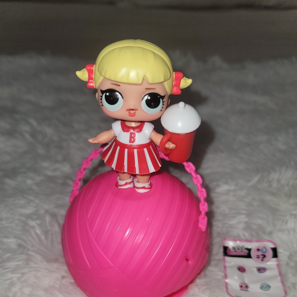 L.O.L. Surprise Dolls Series 1 Cheer Captain